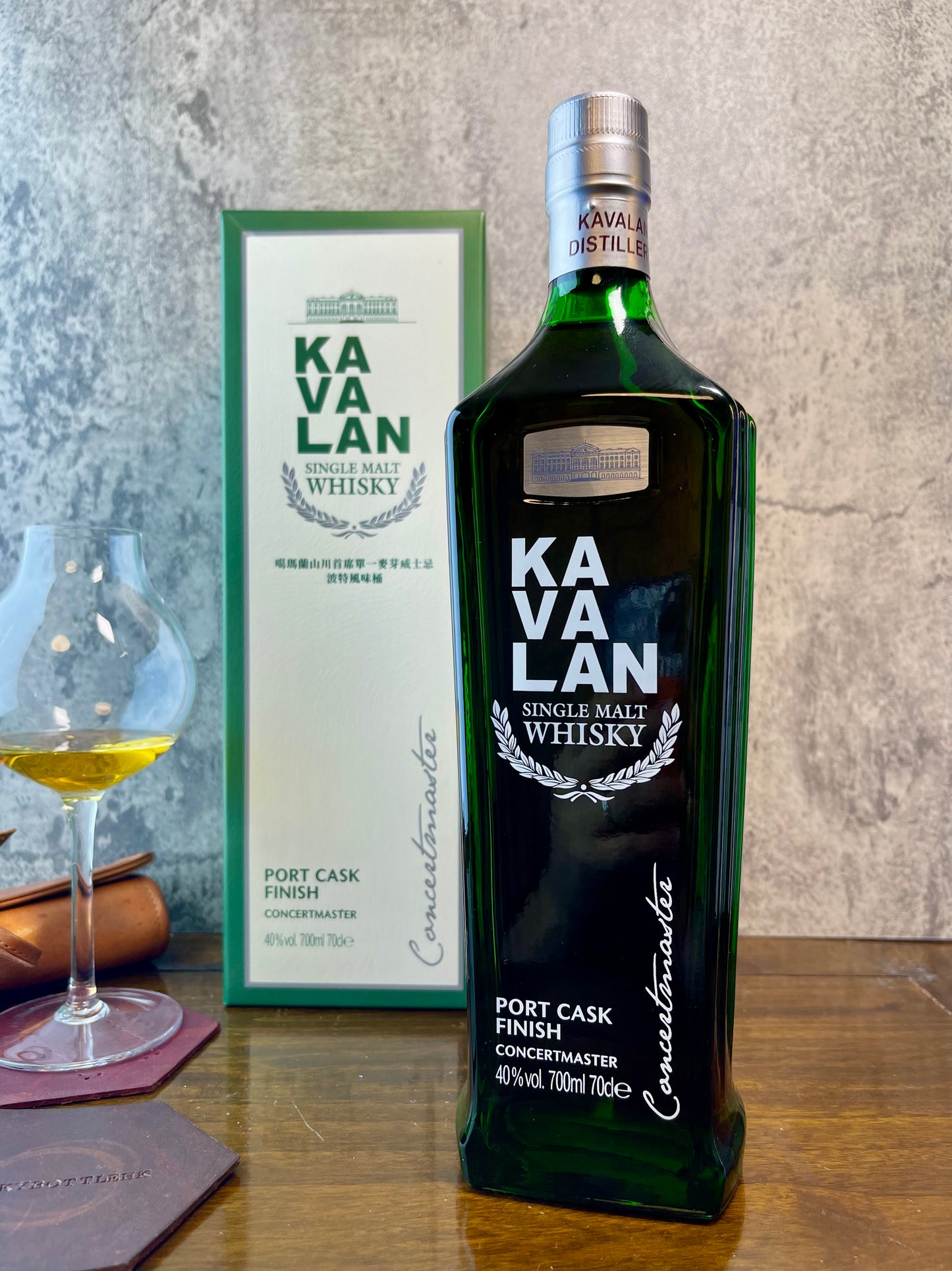 Kavalan Concertmaster Port Cask Finish Single Malt Whisky 山川首席波特風味單一純麥威士忌700ml