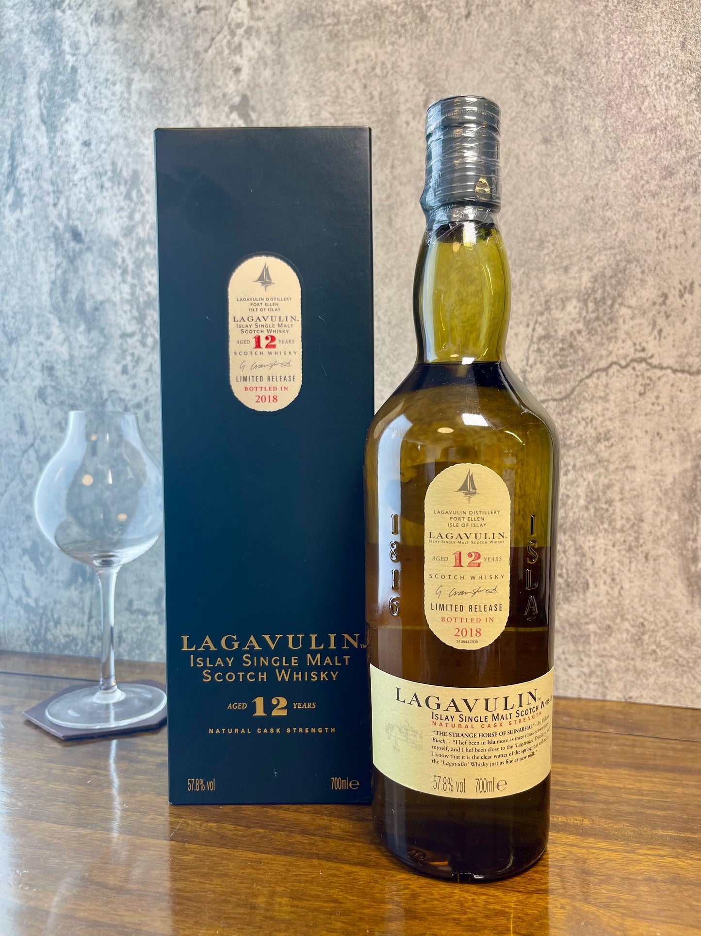 Lagavulin 12 yo Special Release 2018 Single Malt Whisky (2018限定版) 原酒 單一麥芽威士忌700ml